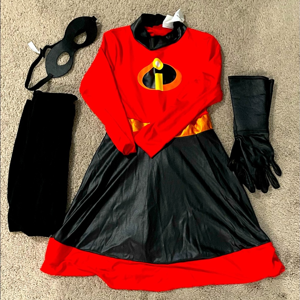 Incredibles 2: Violet costume size 7-8